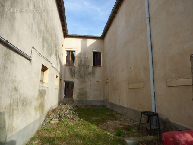 Appartement à VANNES-LE-CHATEL