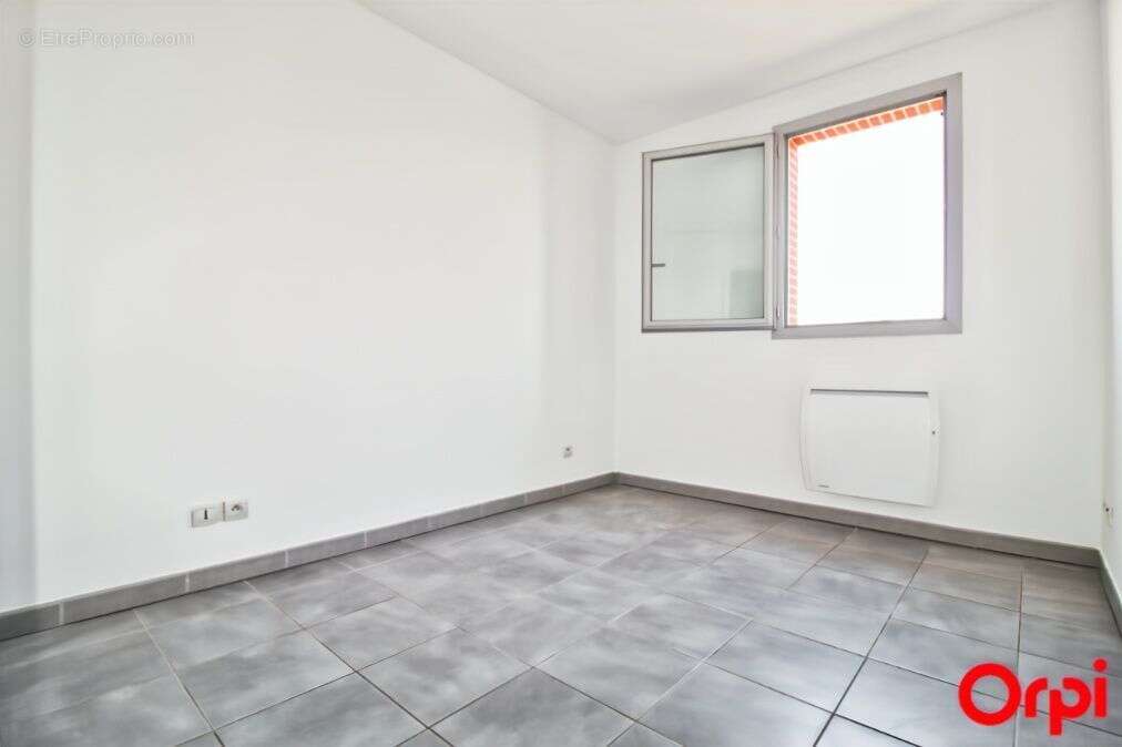 FONTENILLE agréable T2 avec terrasse + 2 parkings - photo 6