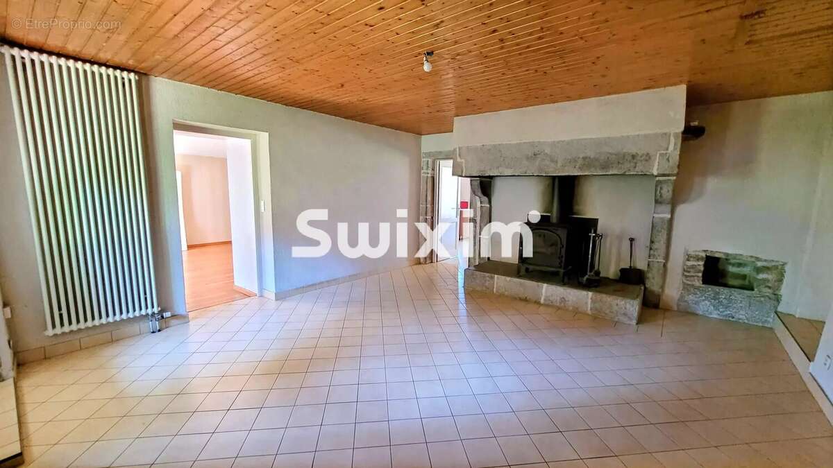Propriété de caractère en pierre - photo 6