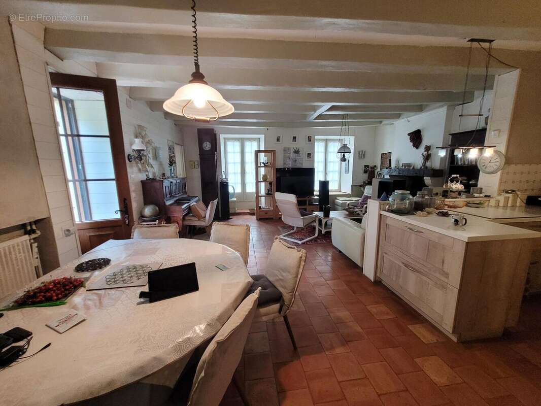 Photo 8 - Maison à LATILLE