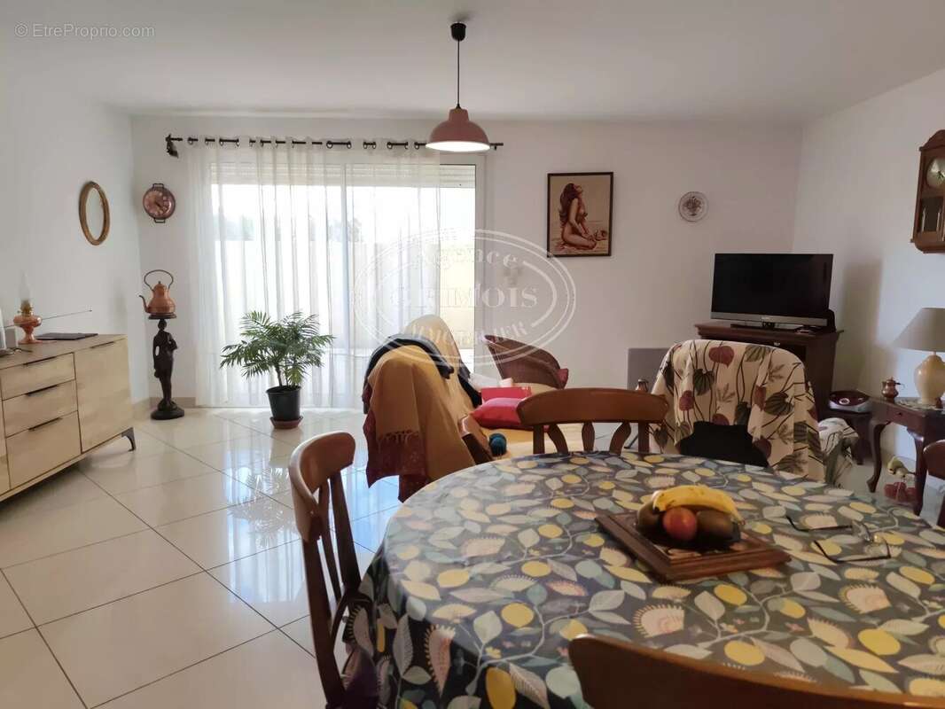 Appartement à LEZIGNAN-CORBIERES