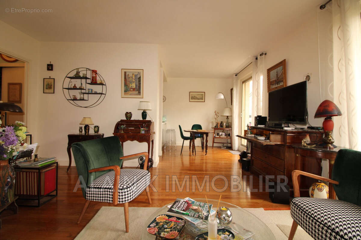 Appartement à VERSAILLES