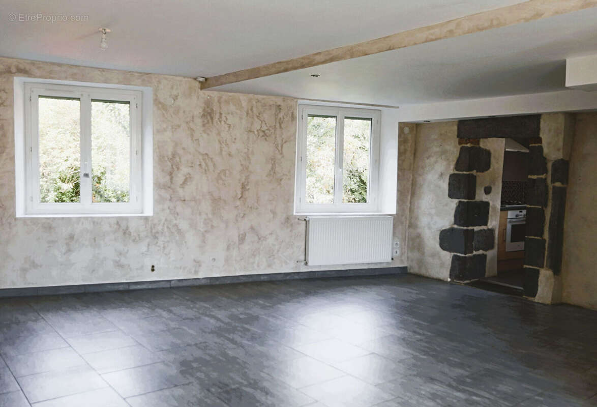 Maison à ENVAL