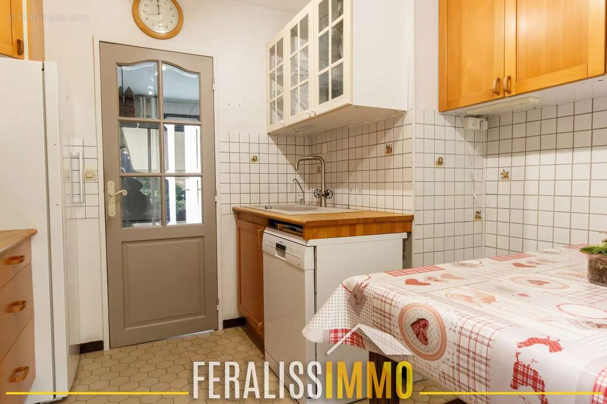 Maison à MEZY-SUR-SEINE