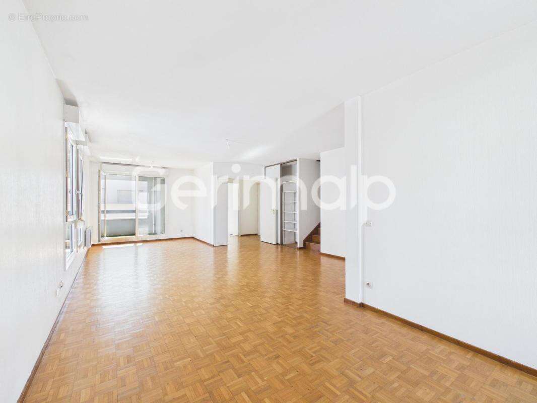 Appartement à CRAN-GEVRIER
