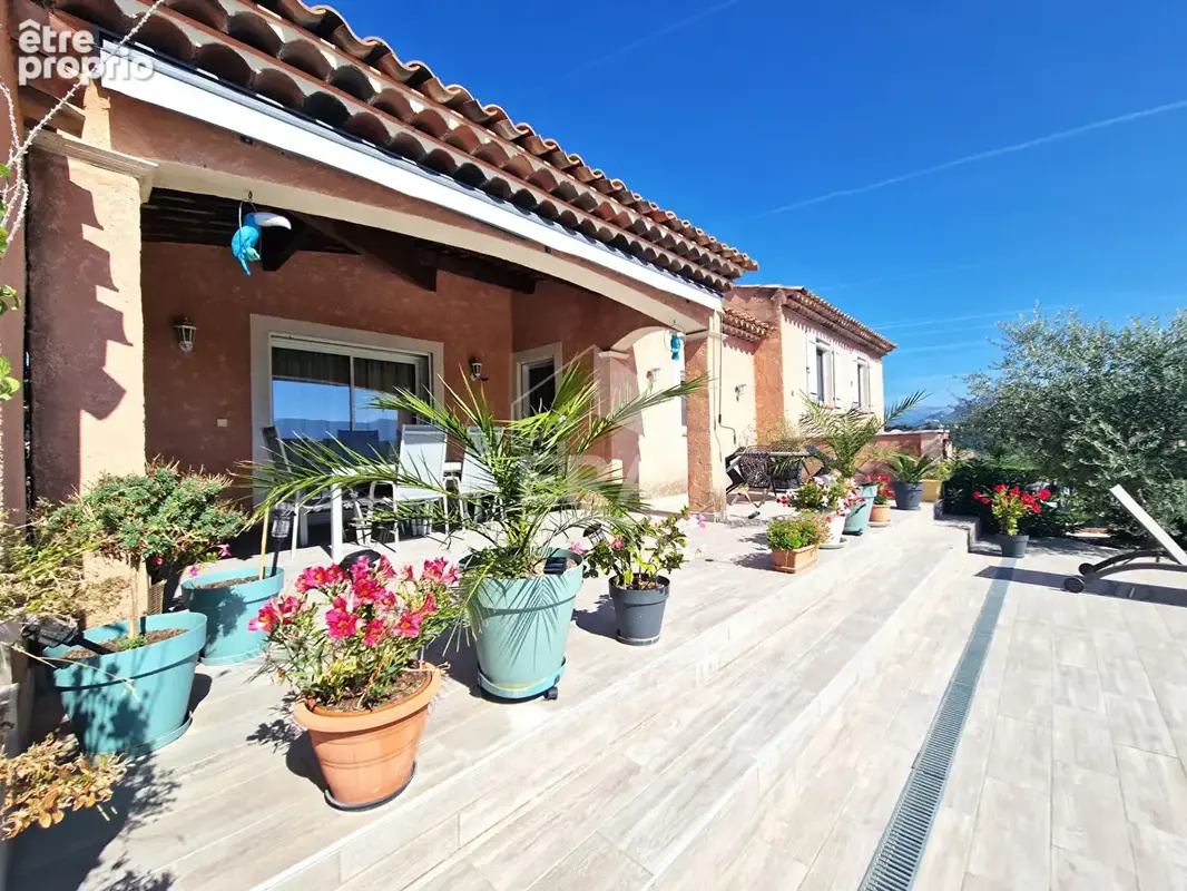 Maison à AUBIGNOSC