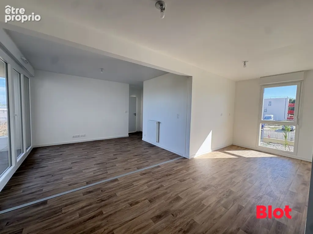 Appartement à BEDEE