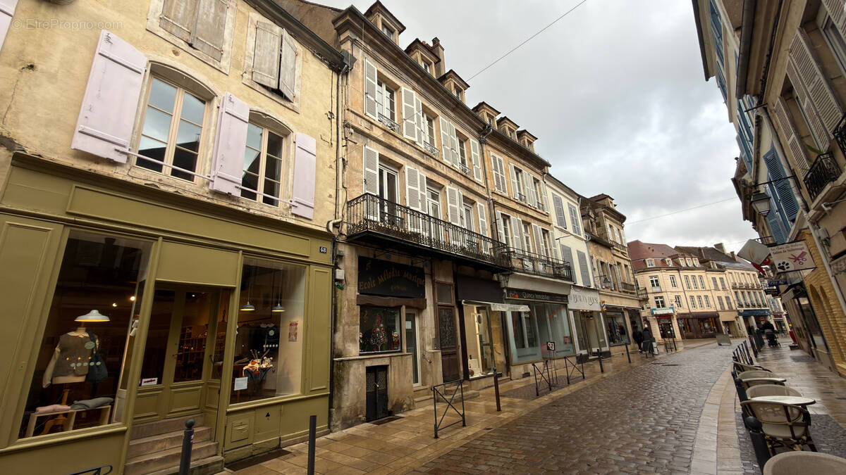 Appartement à AVALLON