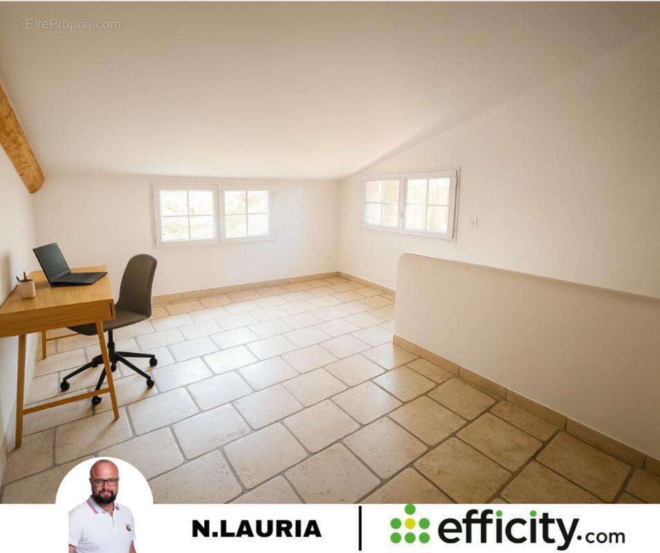 Maison 133 m² à Pertuis  - photo 11