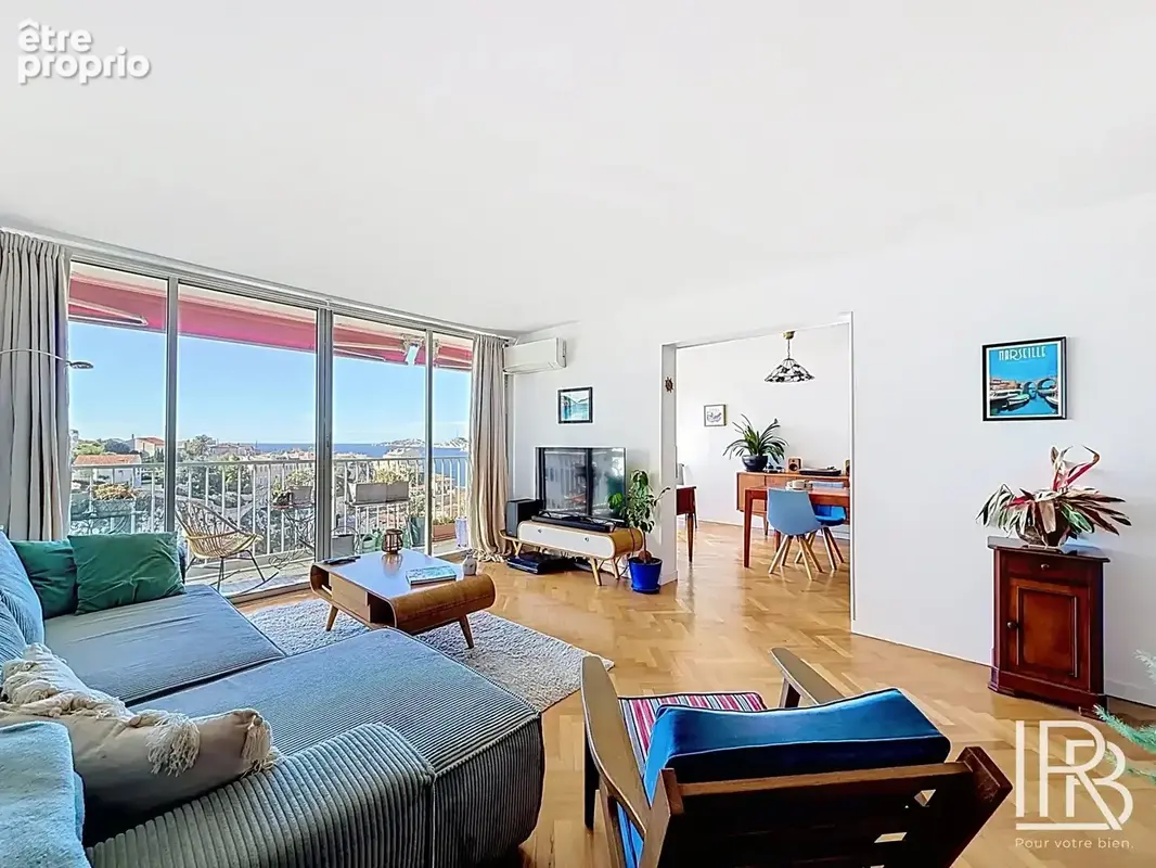 À vendre - 3 pièces 92 m² avec terrasse et vue mer panoramique - Marseille 7ᵉ - photo 1