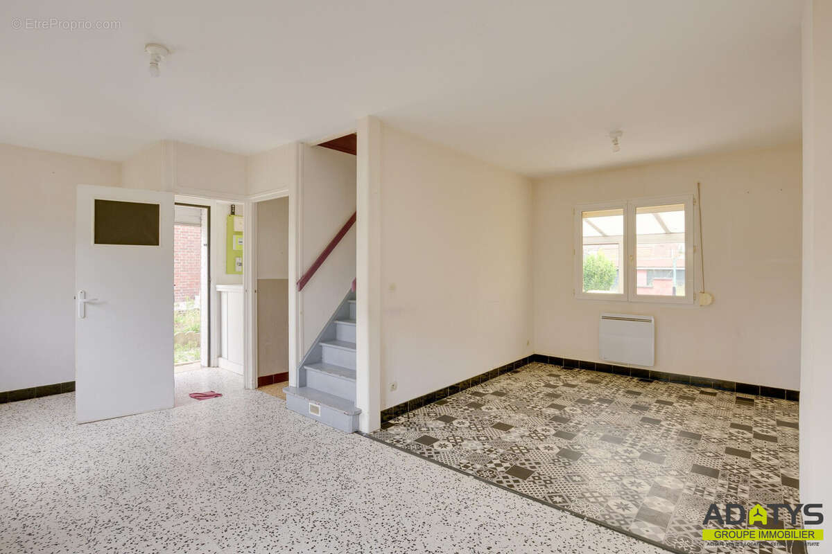 Maison 71 m² à Brebieres  - photo 3