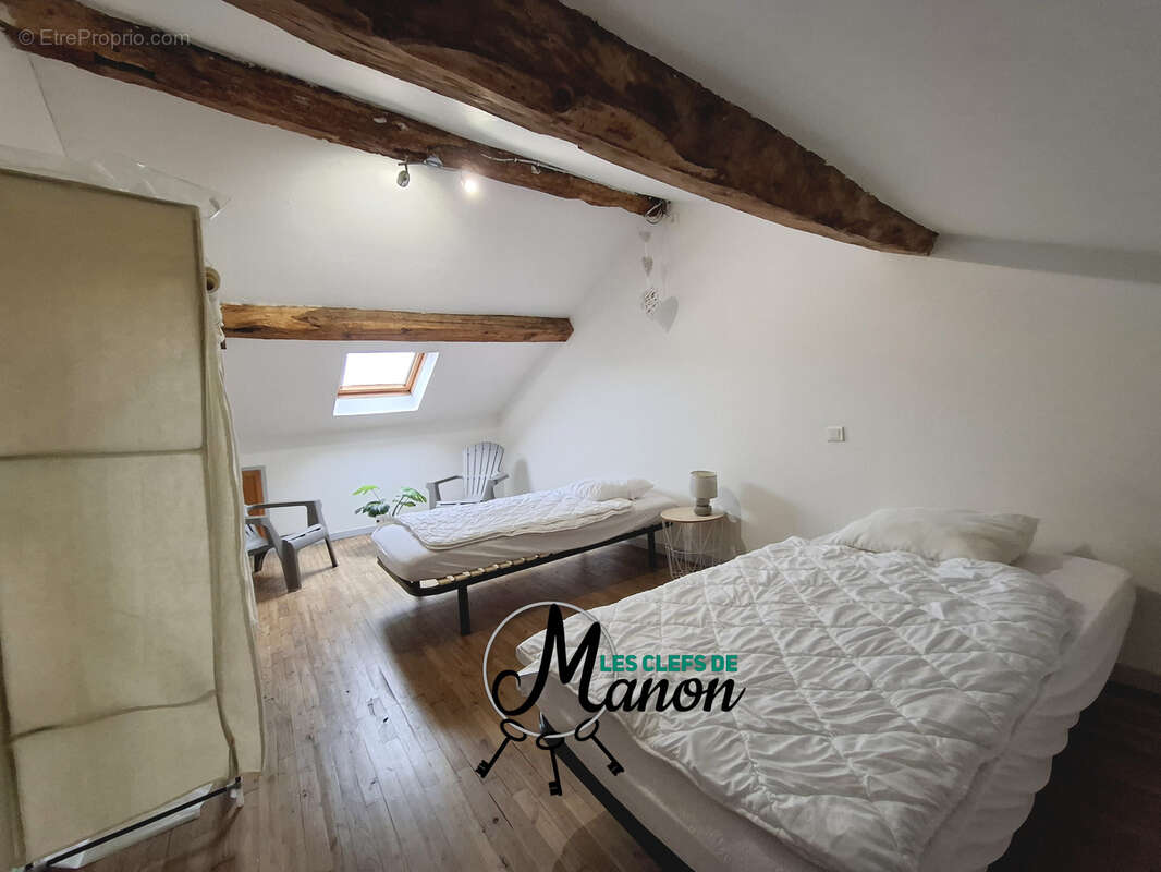 Maison à SAINT-LEGER-LA-MONTAGNE