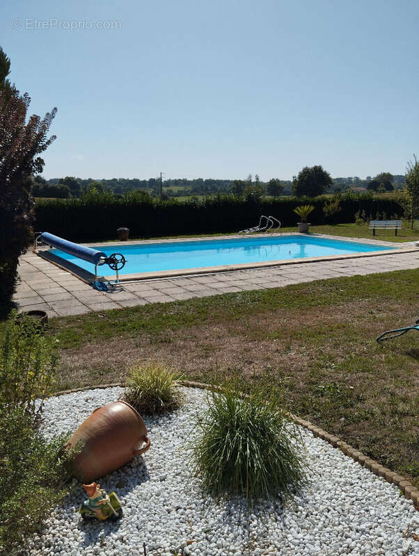 Maison à SEREILHAC