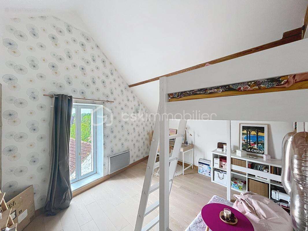 Maison à CERGY