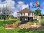 Maison à SAINT-VINCENT-DE-BOISSET