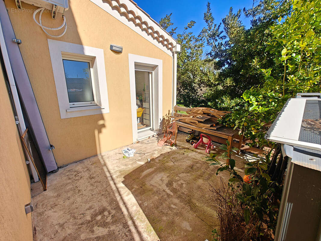 Maison à CUERS