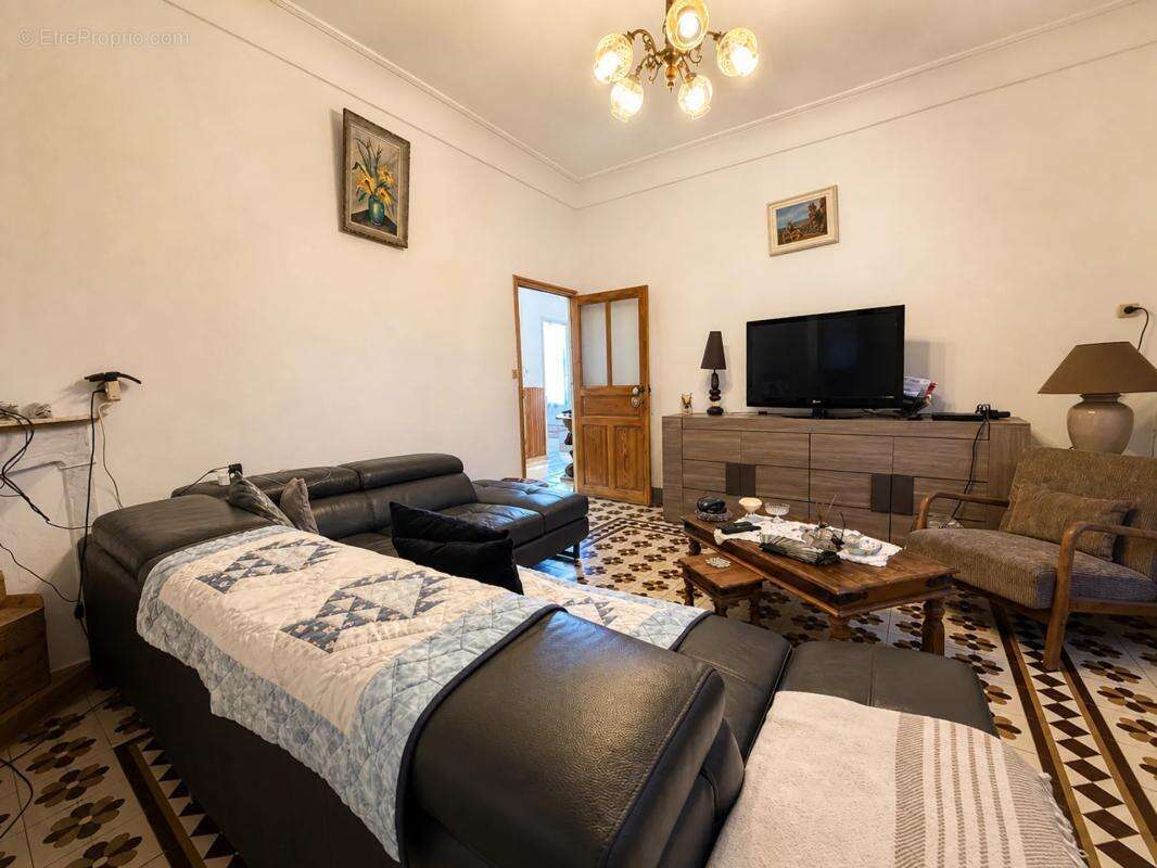 Maison de 8 pièces de 208 m² à L'Île-Rousse - photo 7