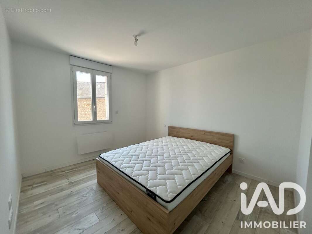 Maison 129 m² à Villebernier  - photo 9