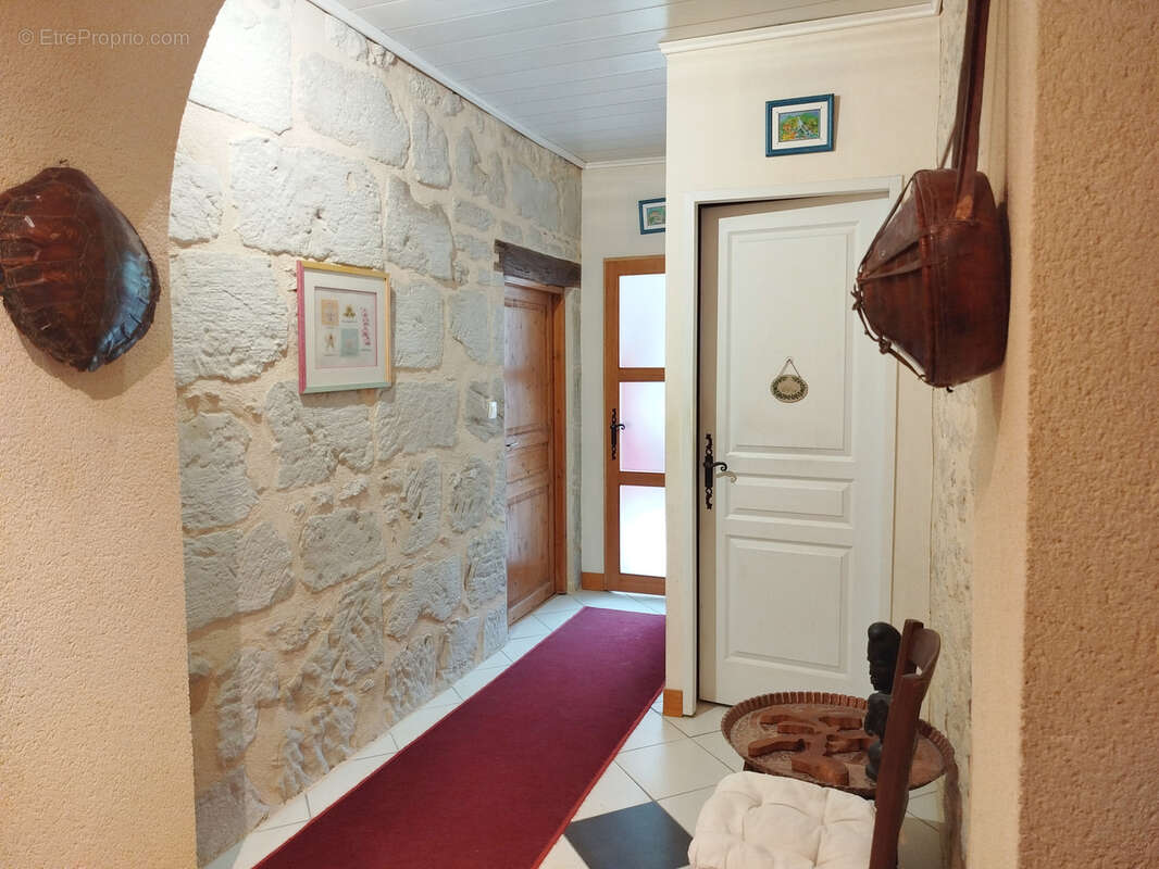 Maison à SOUSSAC