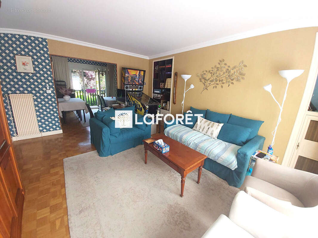 Maison à VILLEMOMBLE