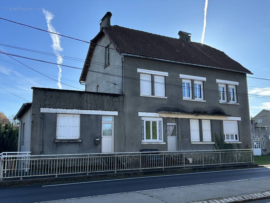 Appartement à MONTAIGNAC-SAINT-HIPPOLYTE
