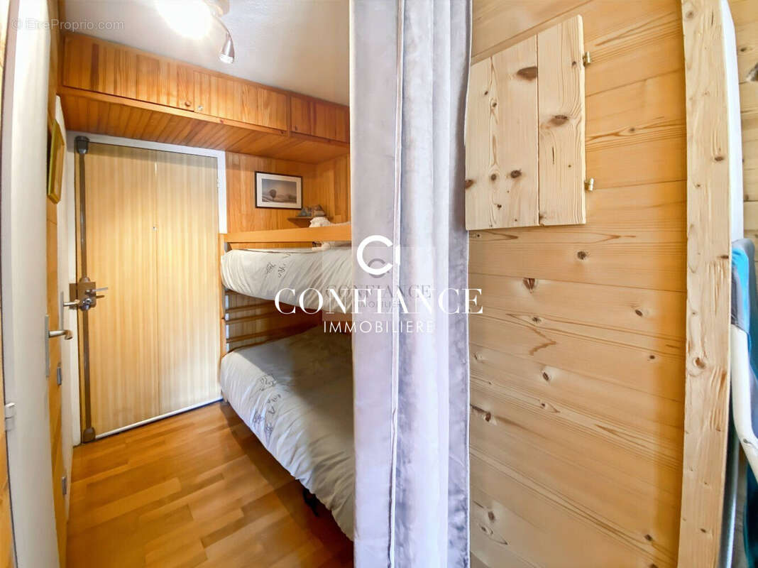 Appartement à SAINT-ETIENNE-DE-TINEE