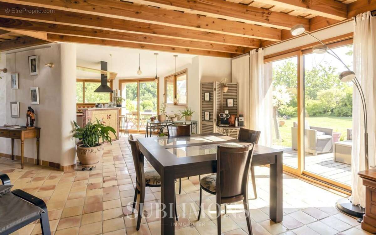 Maison à LANESTER