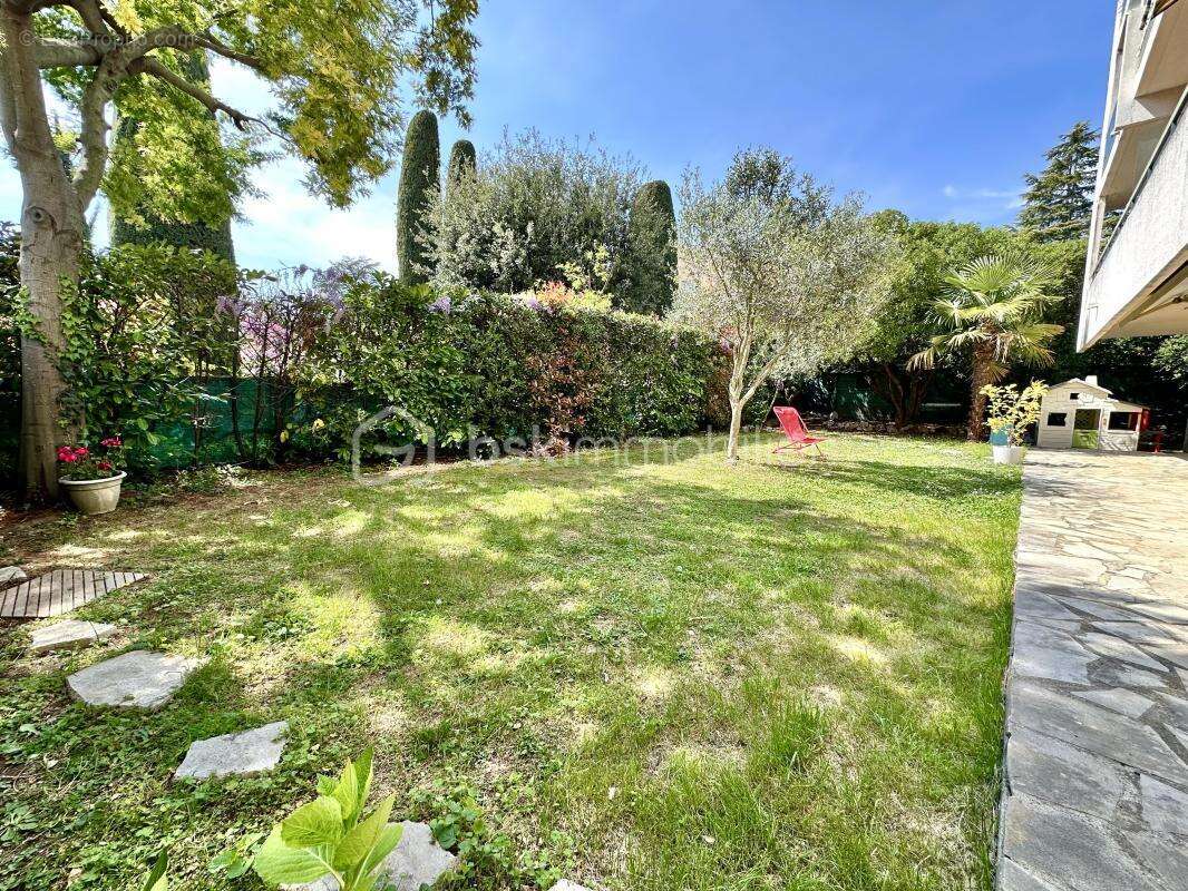 Appartement à VENCE