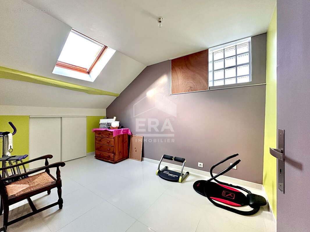 Maison de ville 150m² à saint-pierre-lès-nemours - photo 9