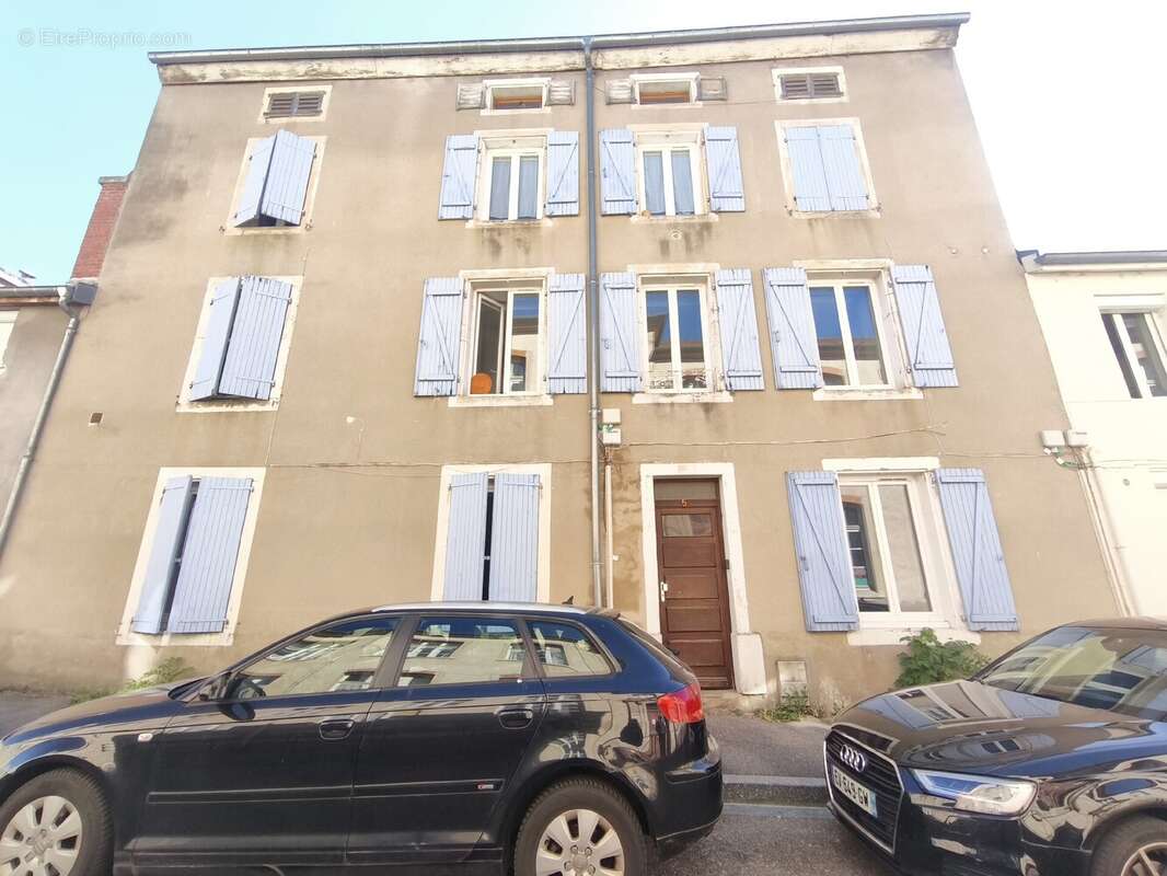 Appartement à CHAMPIGNEULLES