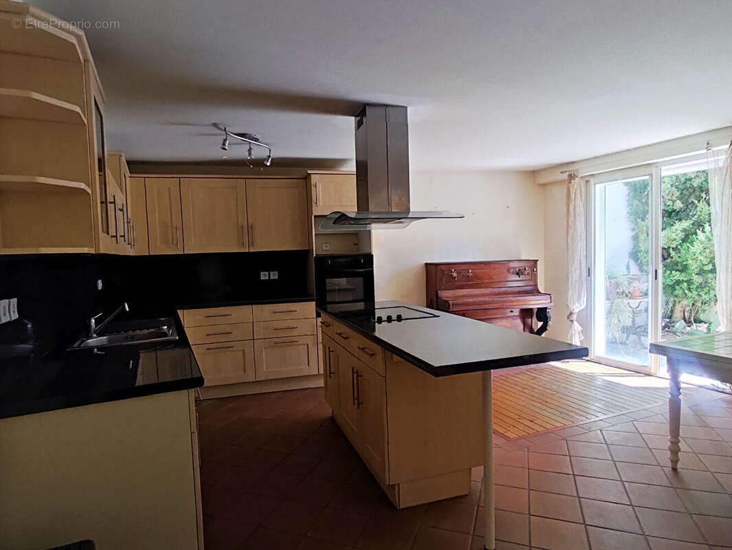 Maison à LA ROCHELLE