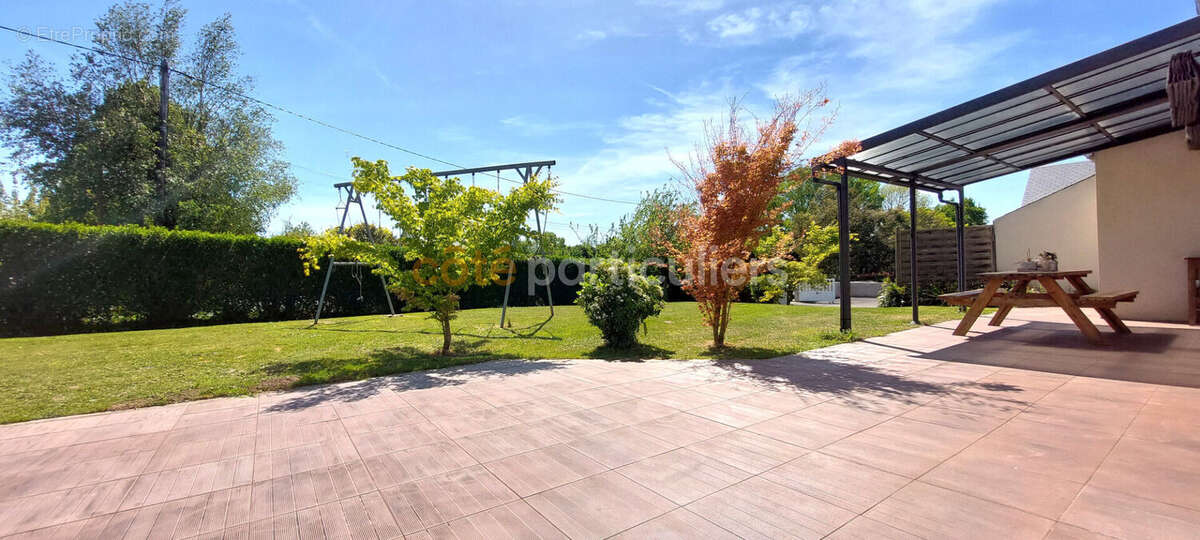 Maison à SAINT-PAIR-SUR-MER