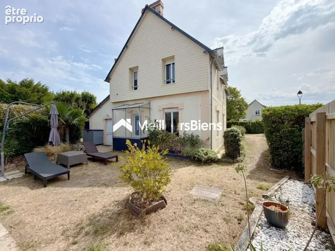Maison à SAINT-BRIAC-SUR-MER