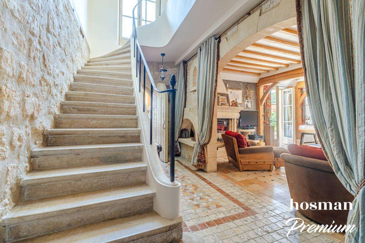 Demeure d'exception - 500 m² habitables sur un parc de 4 175 m² - 10 pièces - Piscine et salle de sport - photo 12