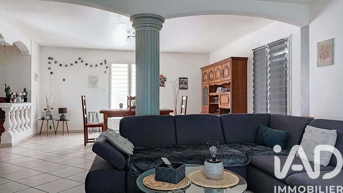 Maison 244 m² à Saint-Maurice-En-Riviere  - photo 6