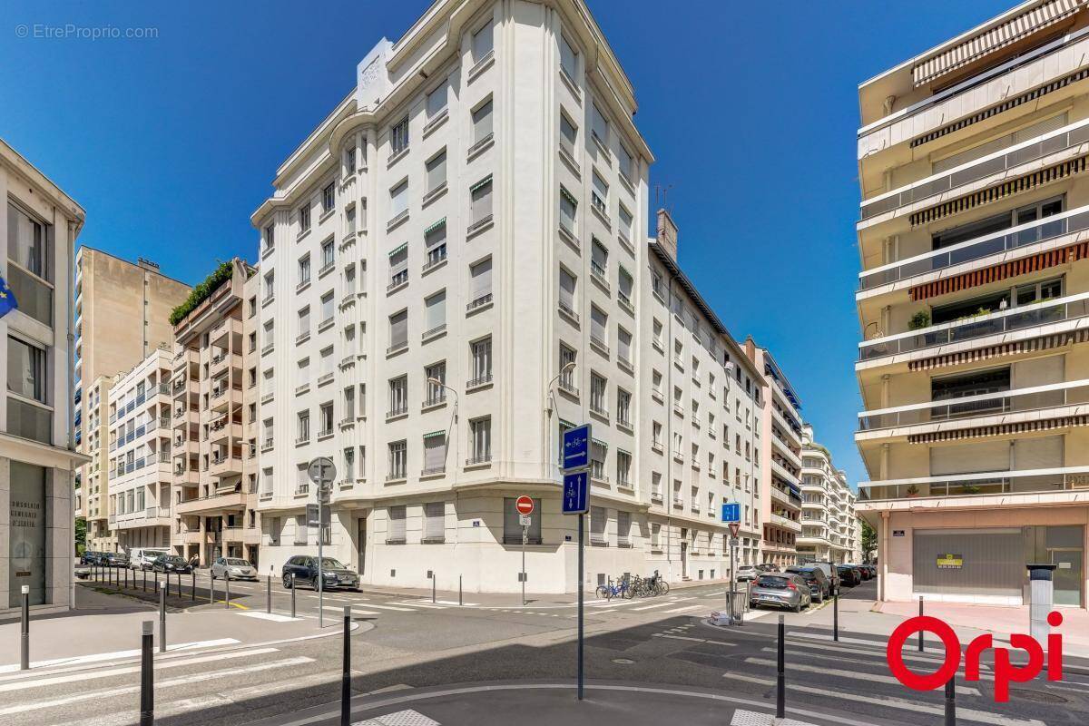 Appartement à LYON-6E