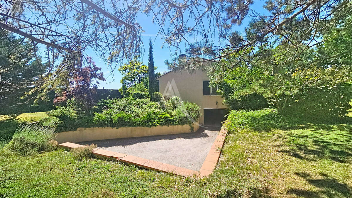 Maison à CASTELMAUROU