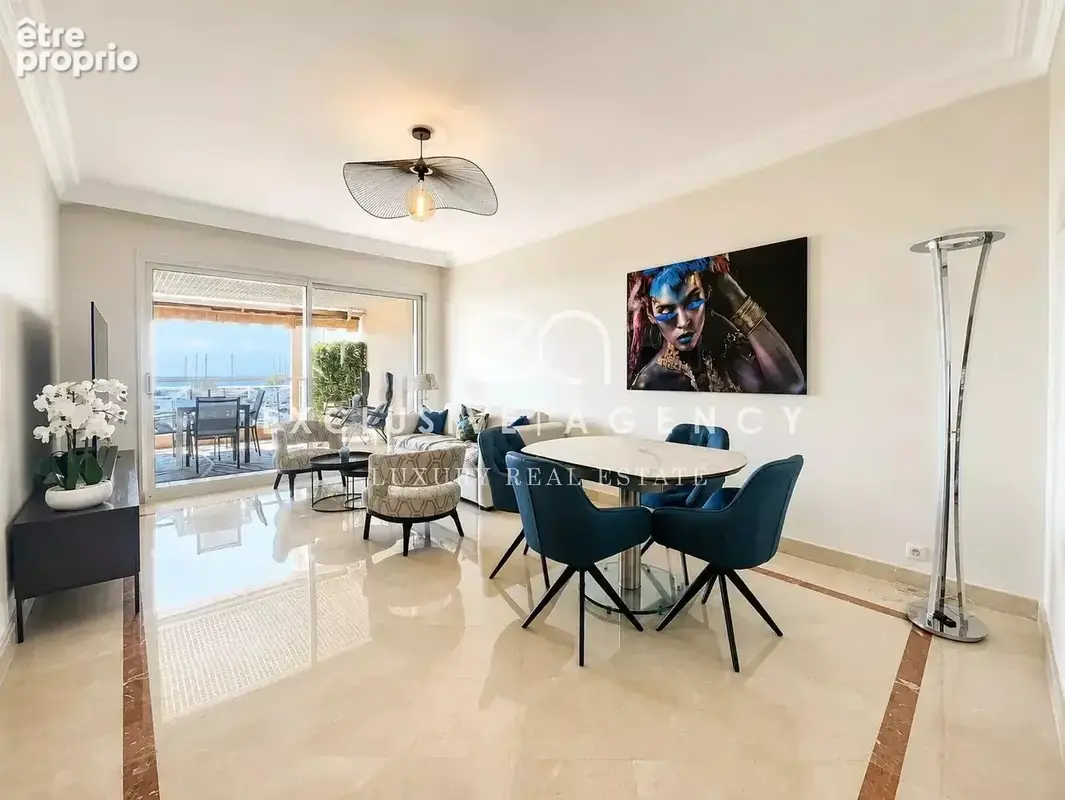 Golfe Juan, superbe 3 pièces 66m² avec terrasse et vue mer dans une résidence de prestige - photo 4