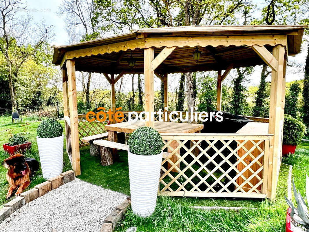 Maison à SALLERTAINE