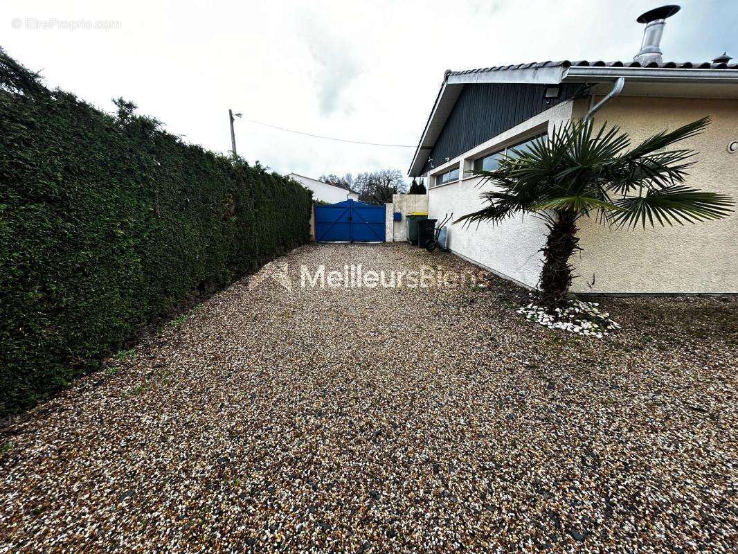 Maison à SAINT-MEDARD-EN-JALLES