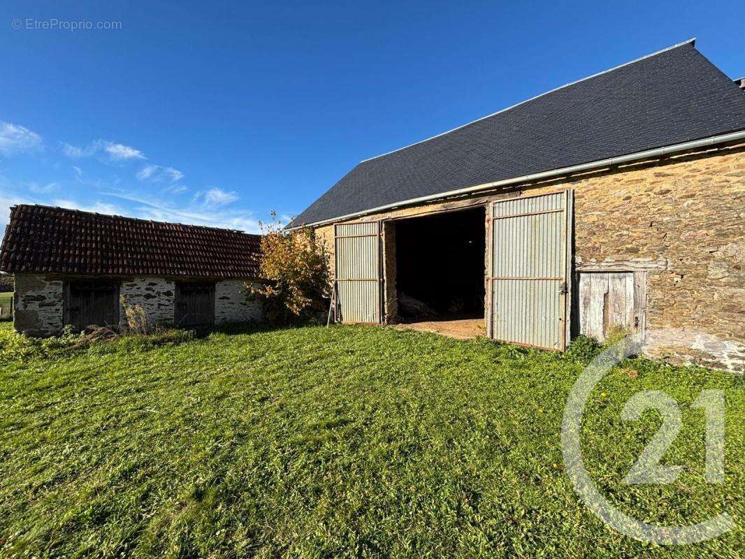 Maison à LA CROISILLE-SUR-BRIANCE