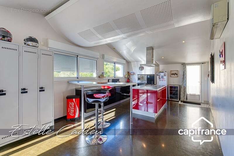 Maison à ROCHETREJOUX