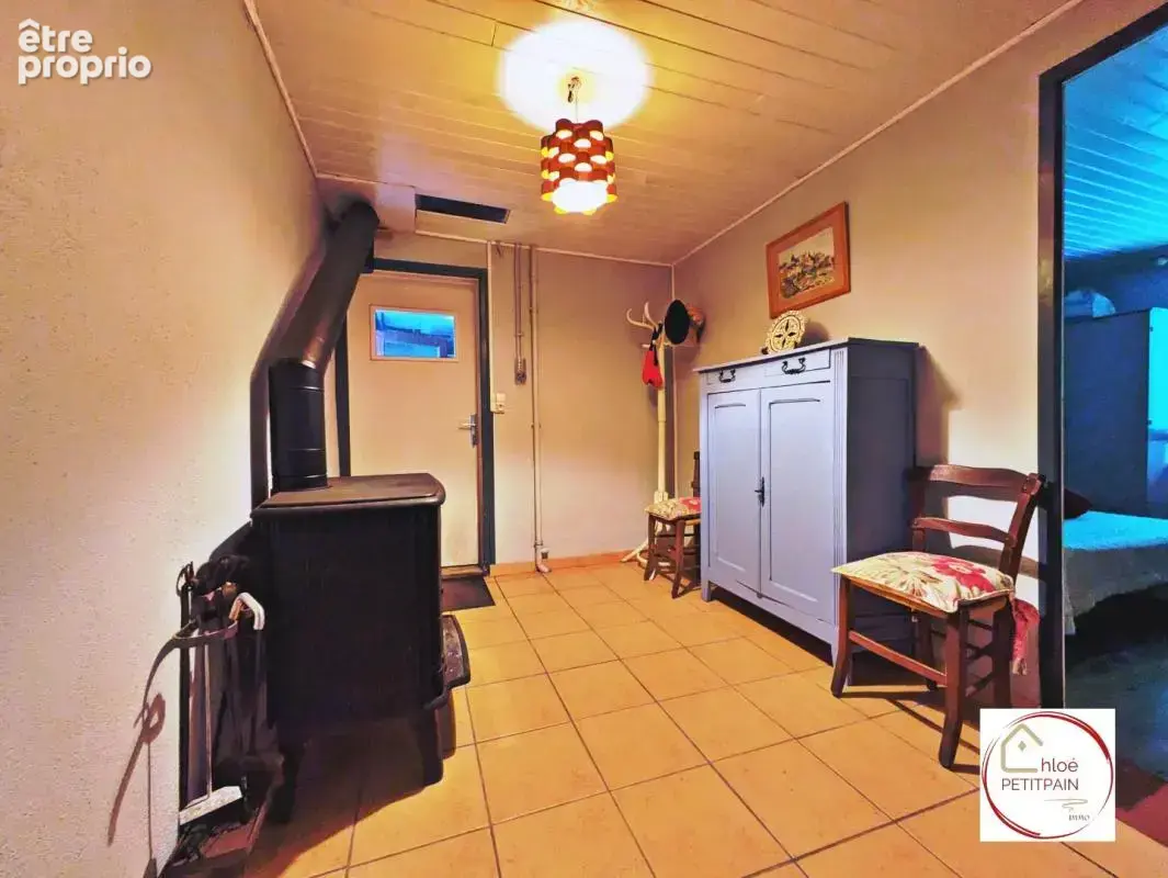 Maison 4 pièces / 93 m² / 128 000 EUR / LACAZE - photo 8