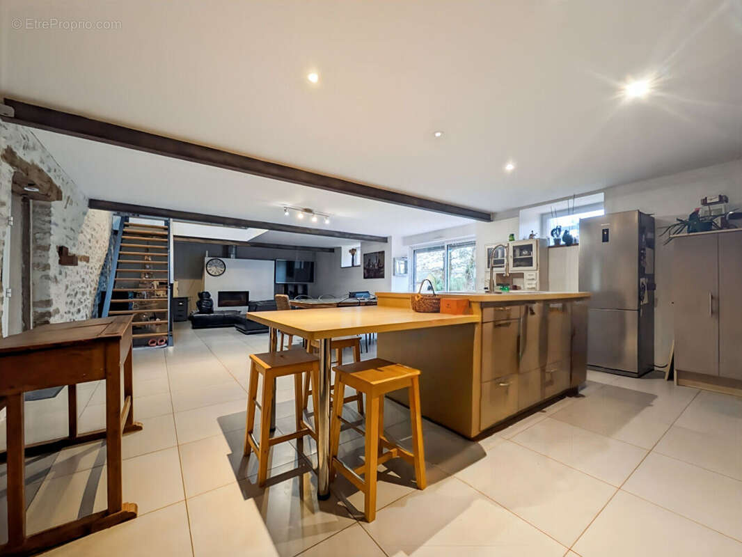 Maison à SAINT-AUBIN-D'AUBIGNE