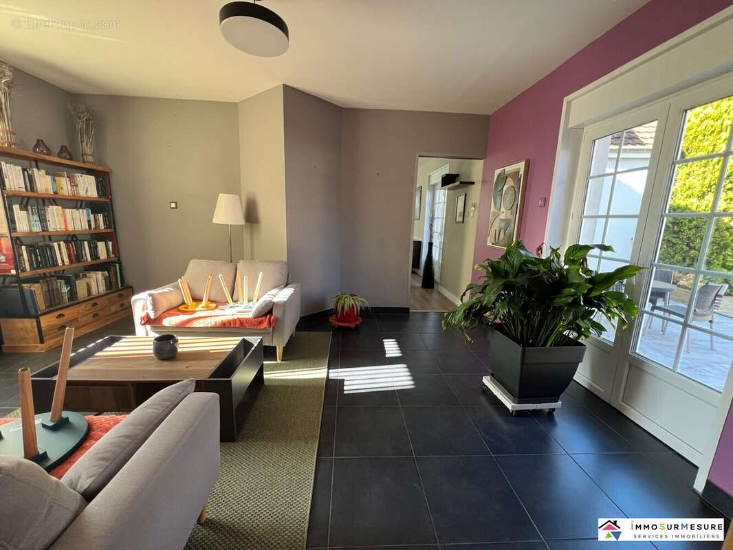 Maison à LINZEUX