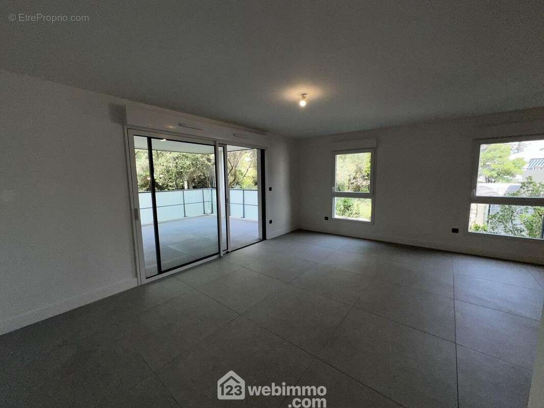 Appartement à BAILLARGUES