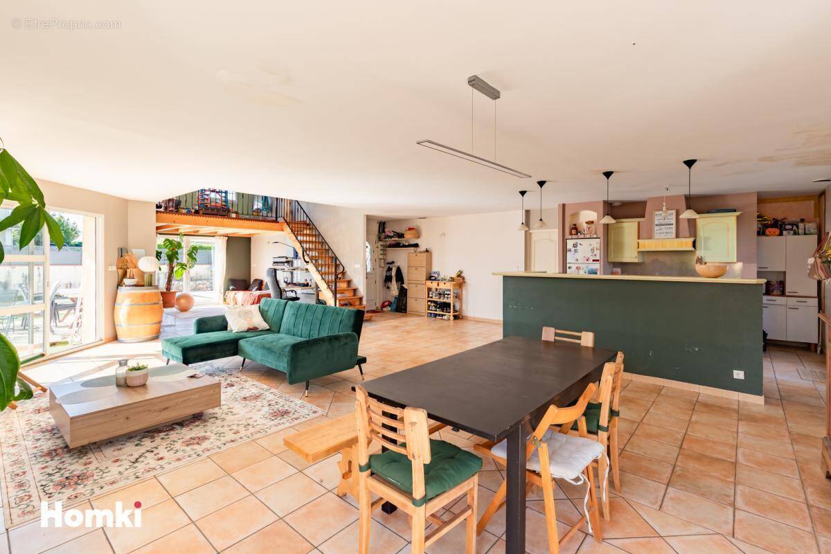 Maison à MONTRABE