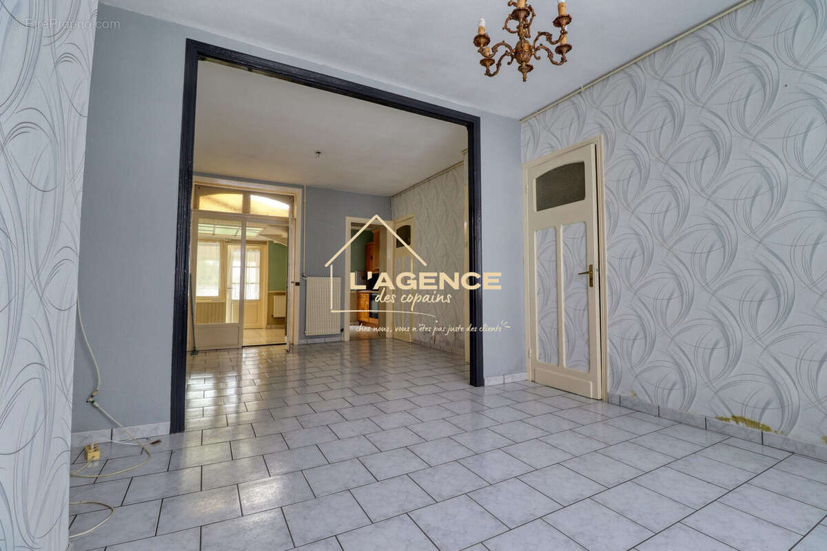 Maison à HAZEBROUCK