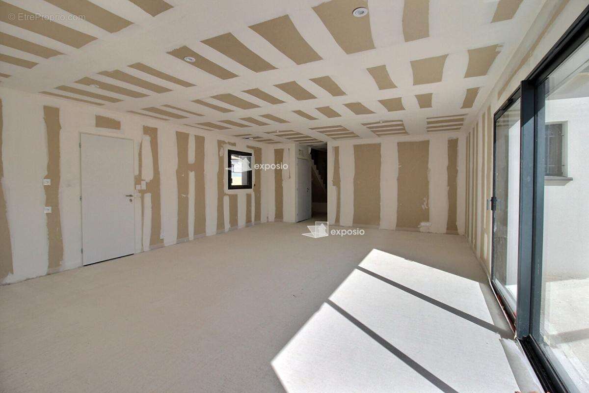 Maison à CASTILLON-DU-GARD