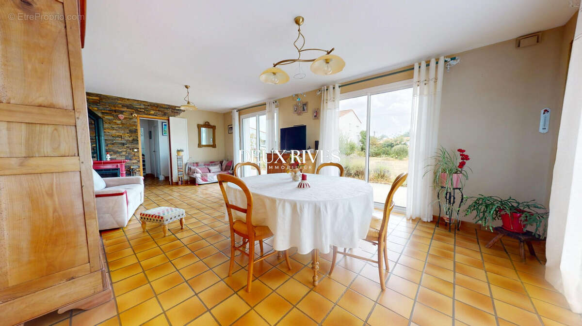 Maison 163 m² à Vallet  - photo 6